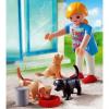 Playmobil - Farm: Fetita cu catelusi