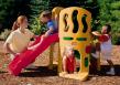 Little Tikes - Spatiu de joaca cu tobogan